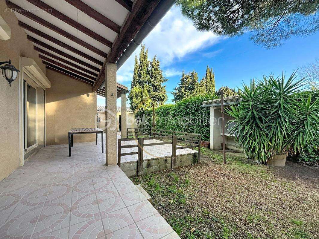 Maison à PENNAUTIER