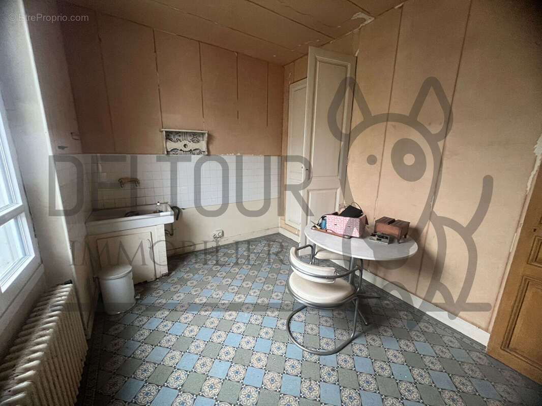 Maison à COULOMMIERS