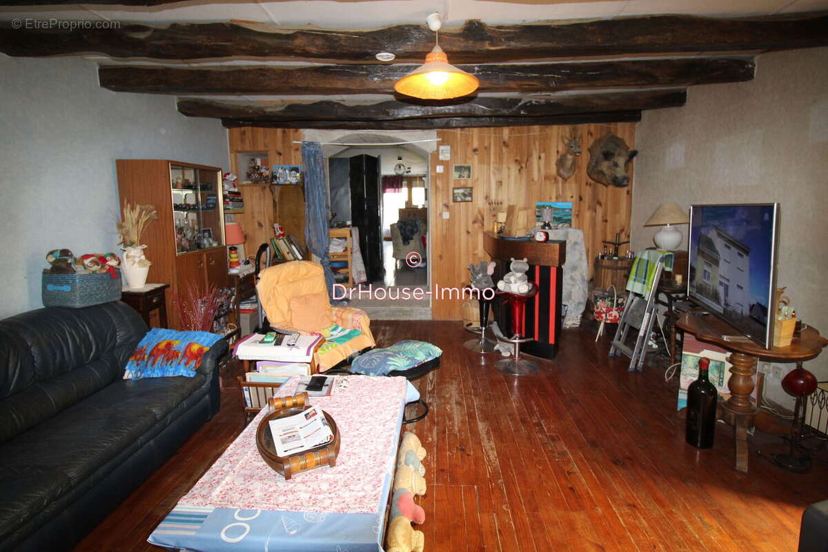 Maison 76 m² à Saint-Amour  - photo 57