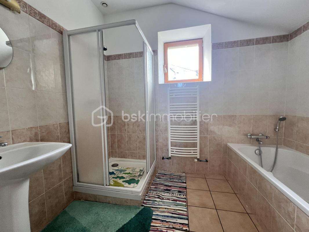 Maison à SAINT-COULITZ