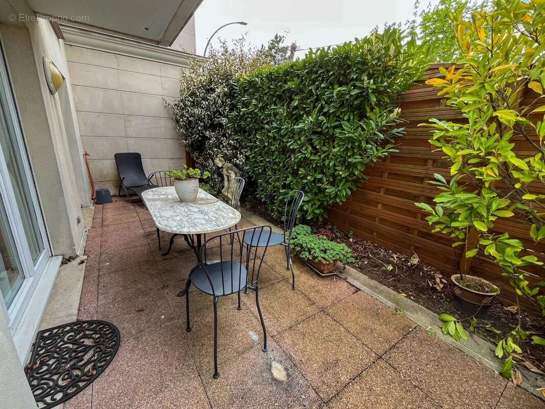 Appartement à LE RAINCY