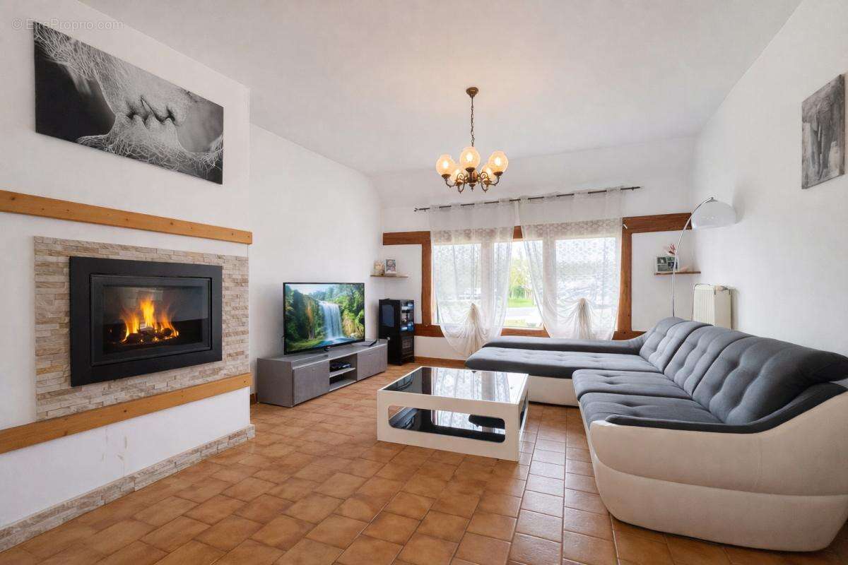 Maison à CHATRES-SUR-CHER