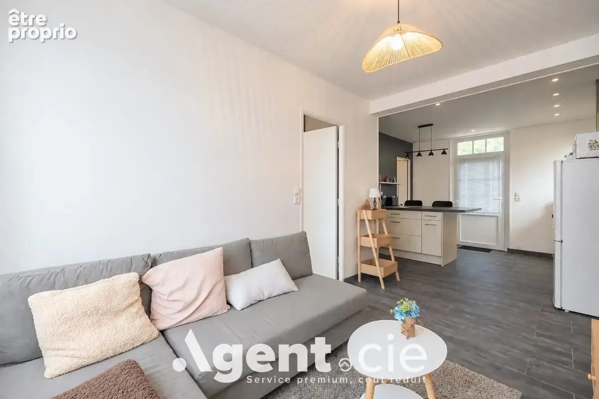 Appartement 2 pièces 32 m² à vendre à Saint-Martin-De-Fontenay (14320) - photo 3