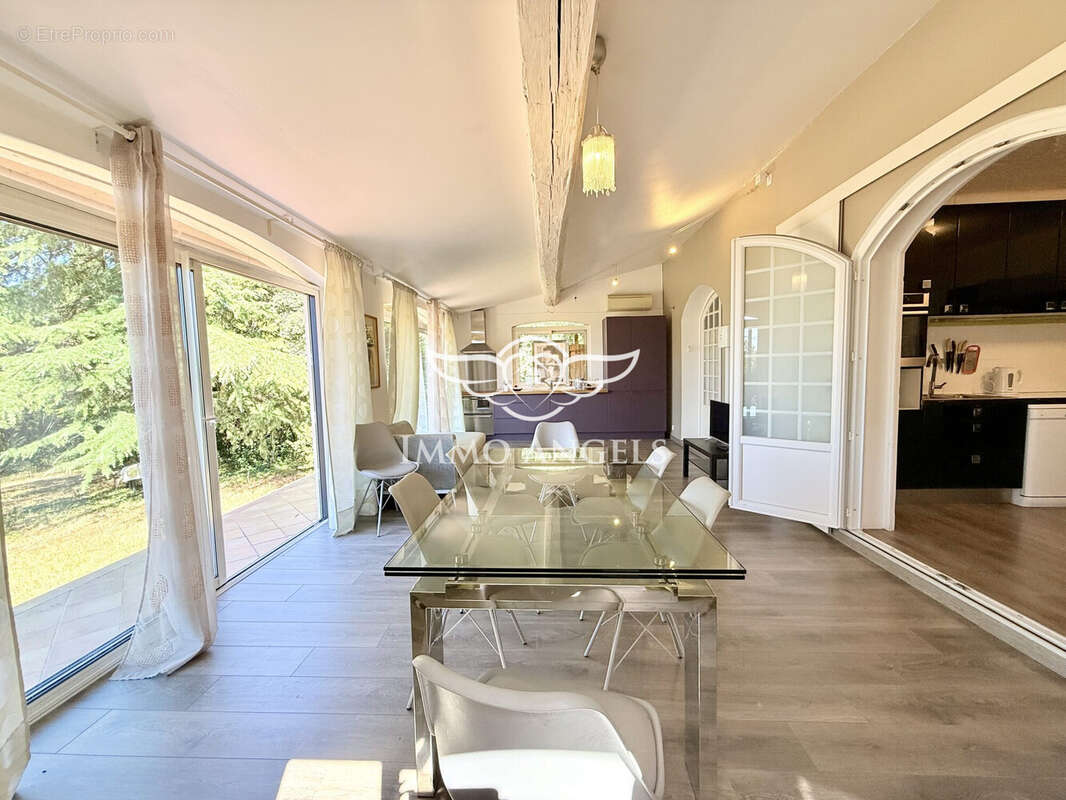 Maison à NIMES