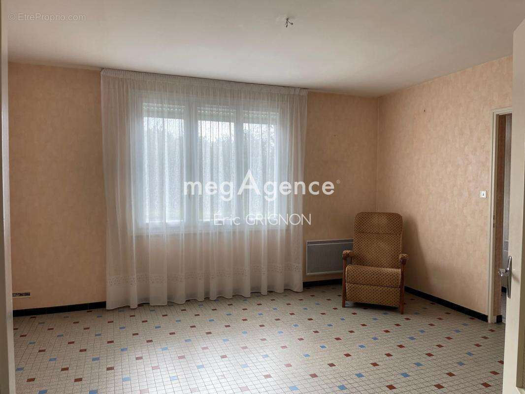 Maison à TALMONT-SAINT-HILAIRE