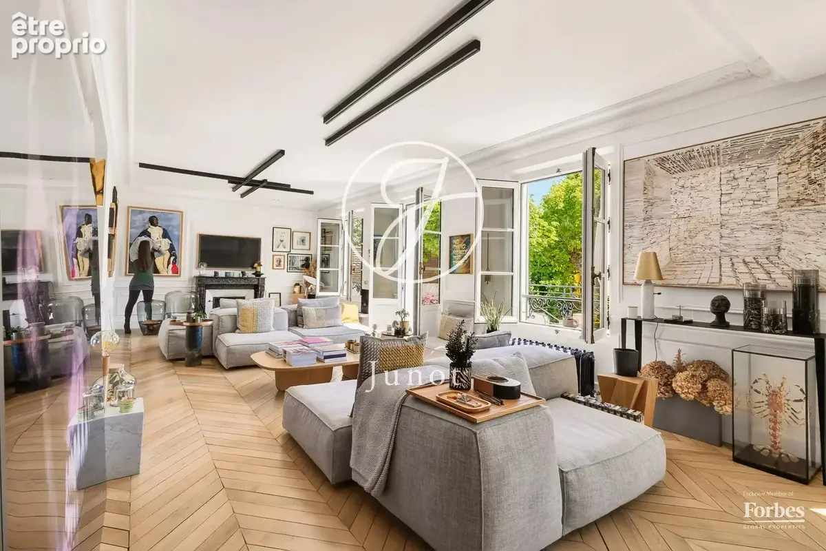 Ville-d'Avray - PARC DE SAINT-CLOUD - Propriété de 260 m² - Terrain de 820 m² - photo 6