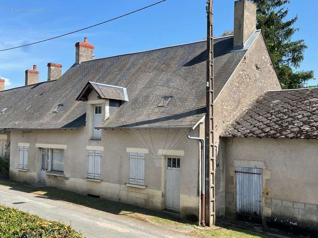 Maison à FLEURY-SUR-LOIRE