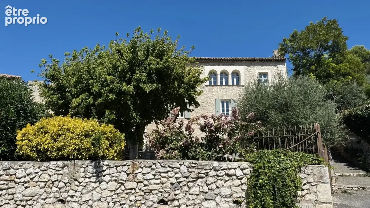 Maison 170 m² à Orgon  - photo 3