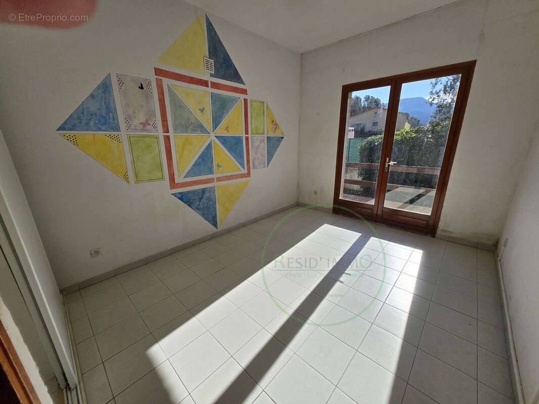 Maison à SAINT-MARTIN-DU-VAR