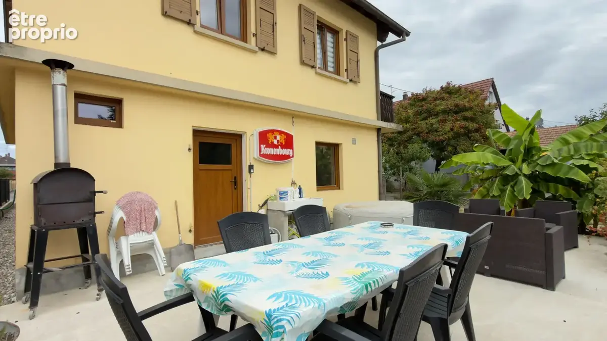 Sermersheim - Maison familiale de 186 m² entièrement rénovée, avec dépendance et jardin - photo 2