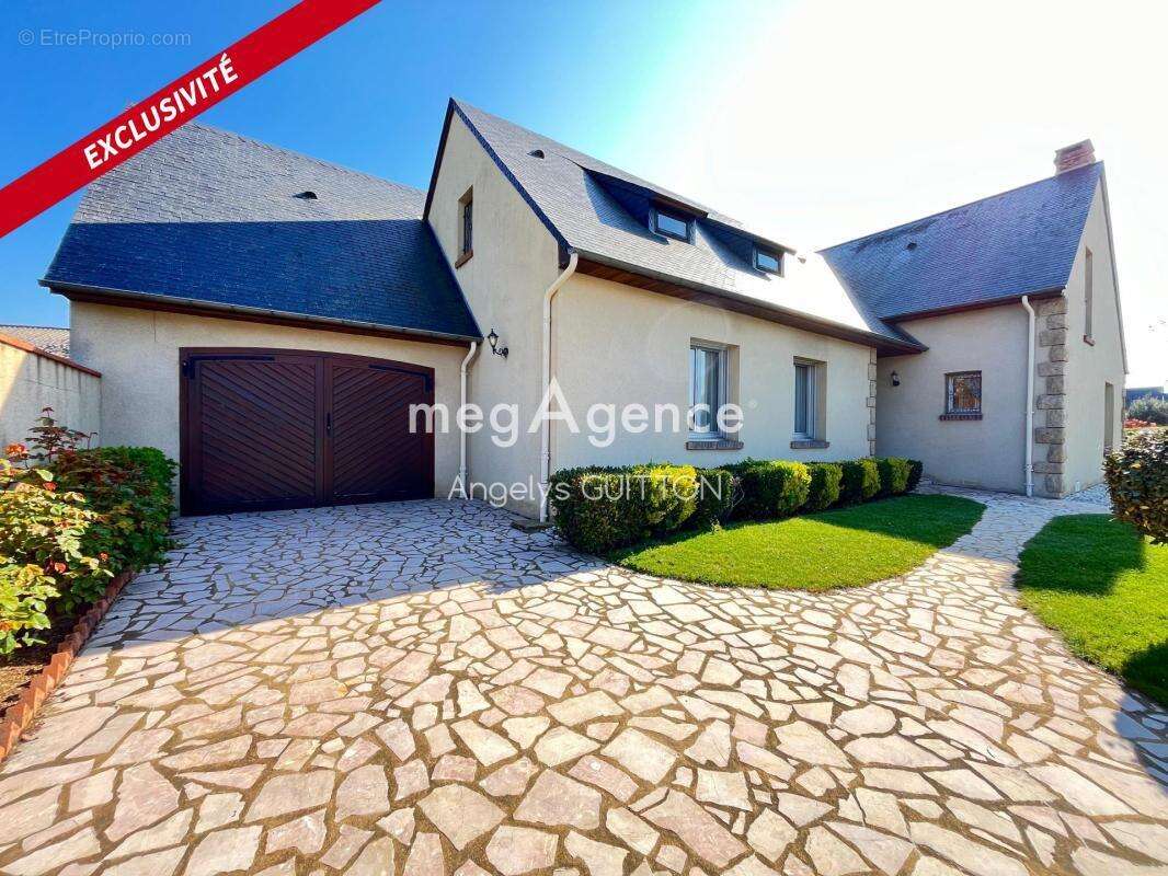 Maison à BEAUMONT-SUR-SARTHE