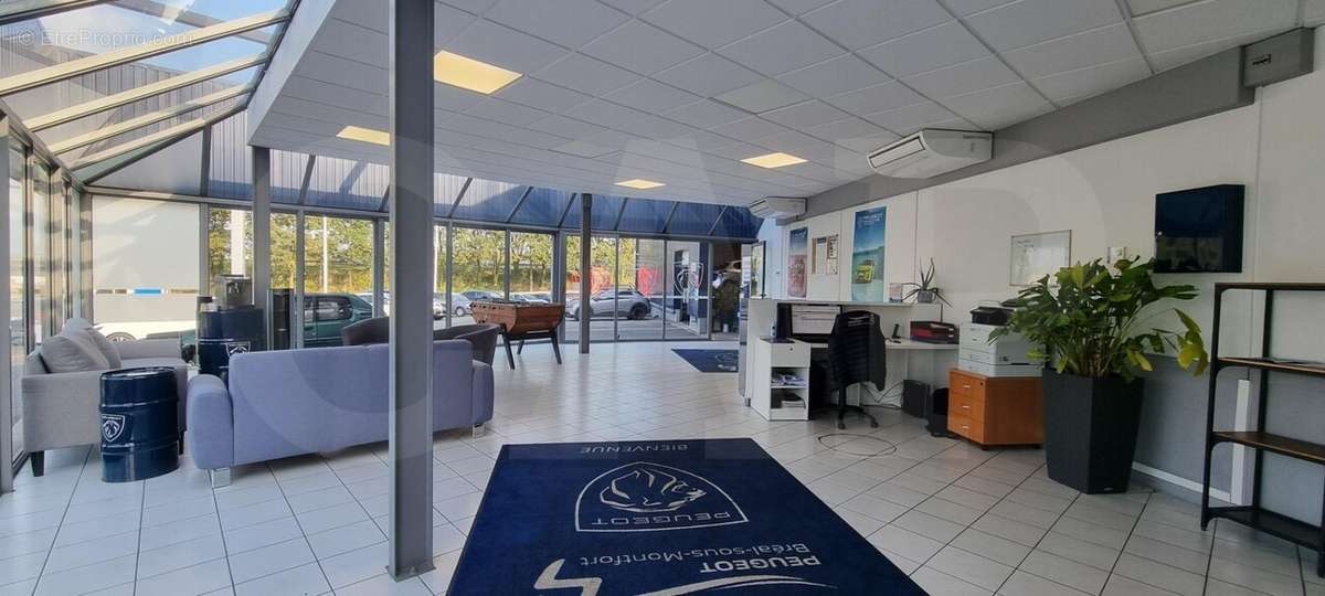 Autre à BREAL-SOUS-MONTFORT