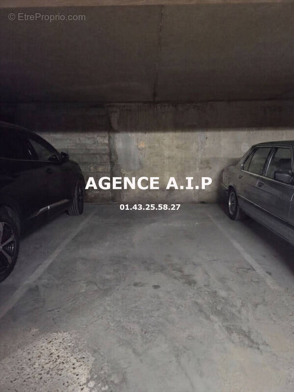 Parking à PARIS-10E