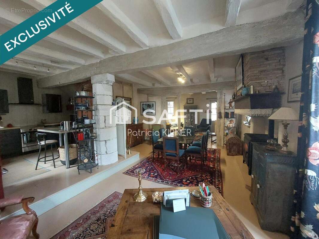 Photo 2 - Maison à CASTELNAU-DE-MONTMIRAL