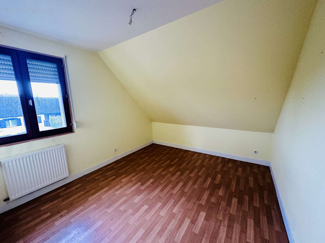 Maison à LES NOES-PRES-TROYES