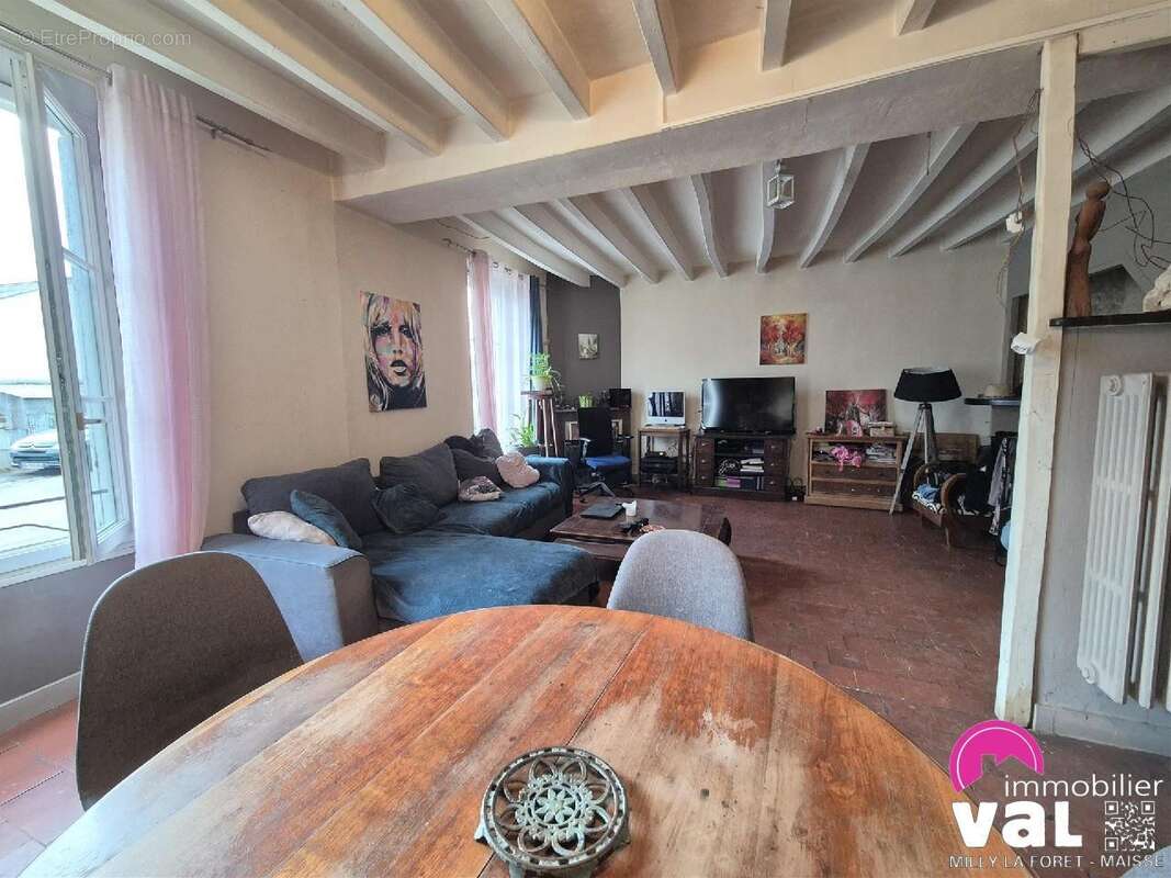 Maison à MILLY-LA-FORET