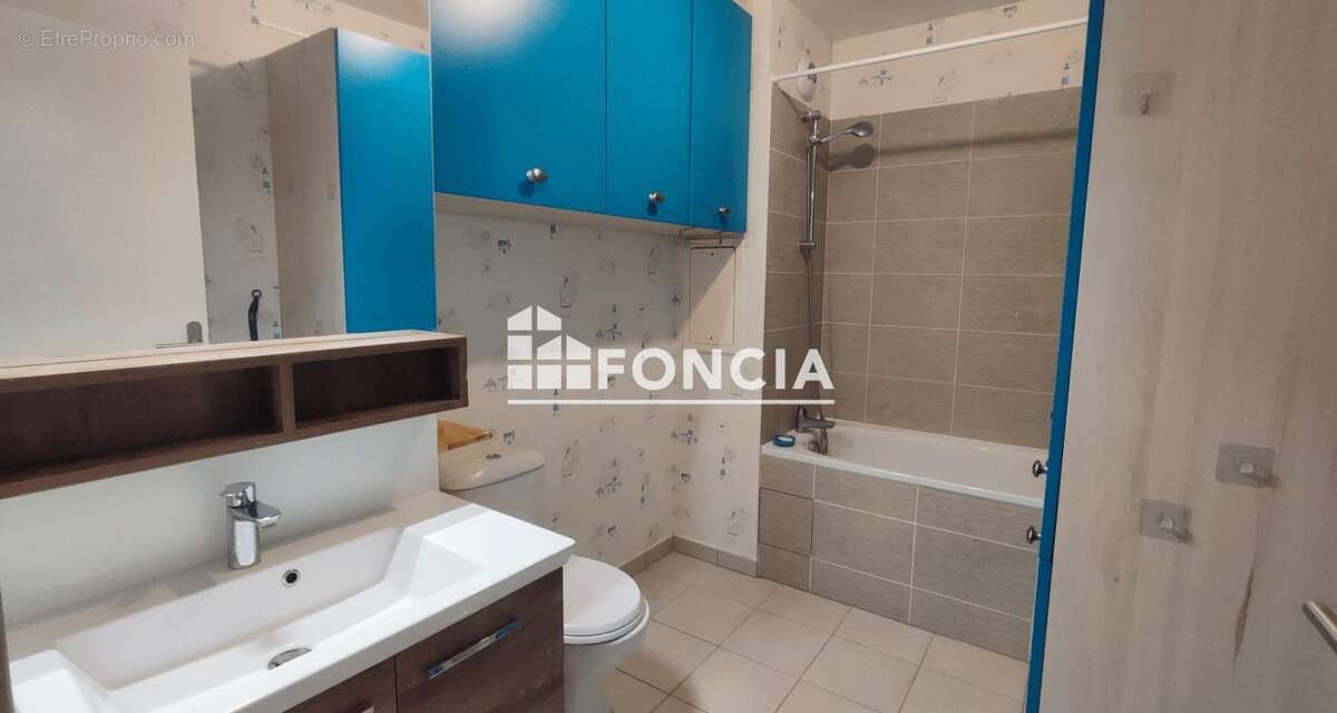 Appartement à SAINT-ARNOULT-EN-YVELINES