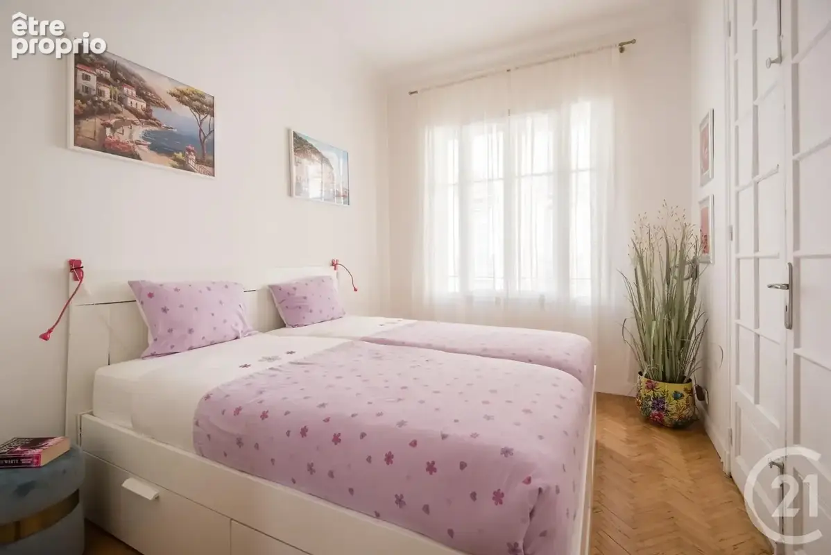 Appartement 69 m² à Nice  - photo 11