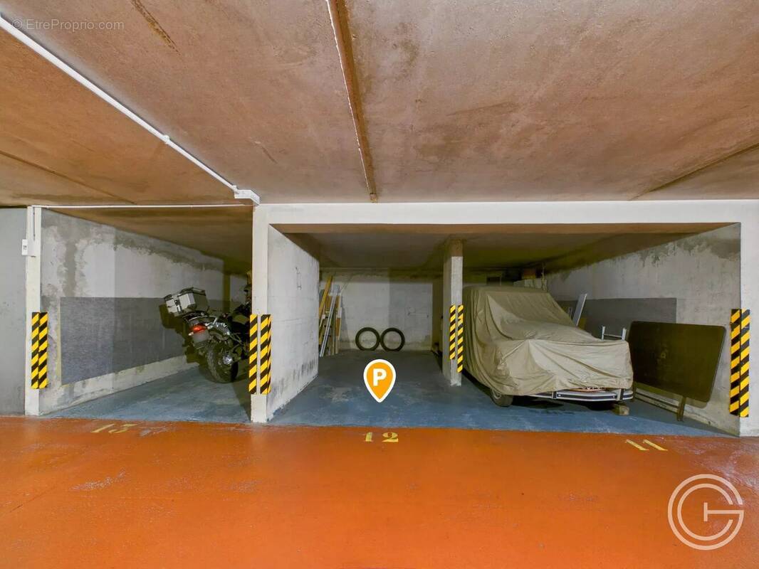 Parking à NICE