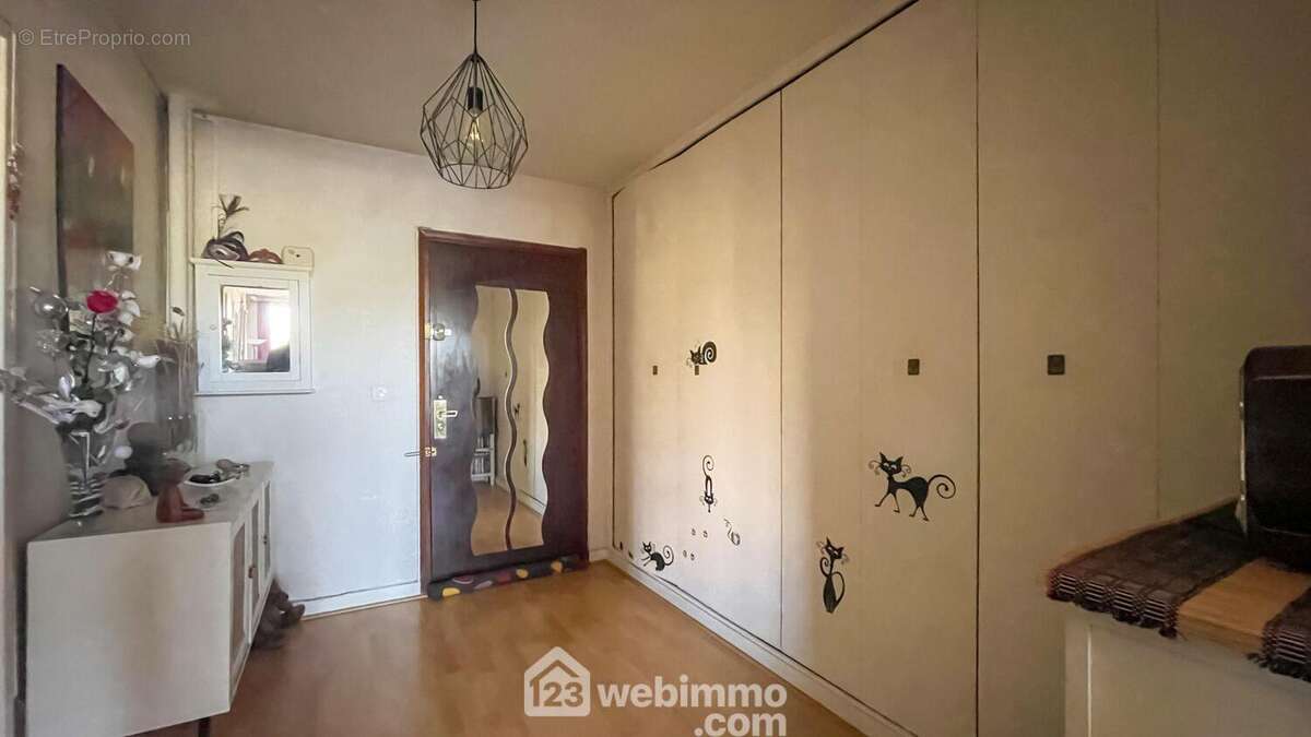 Appartement à BOISSY-SAINT-LEGER