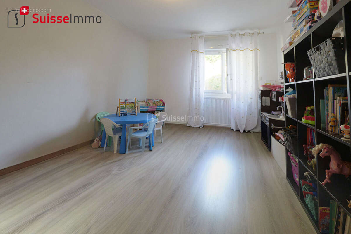 Maison Montbéliard 10 pièces 222 m2 habitables - photo 9