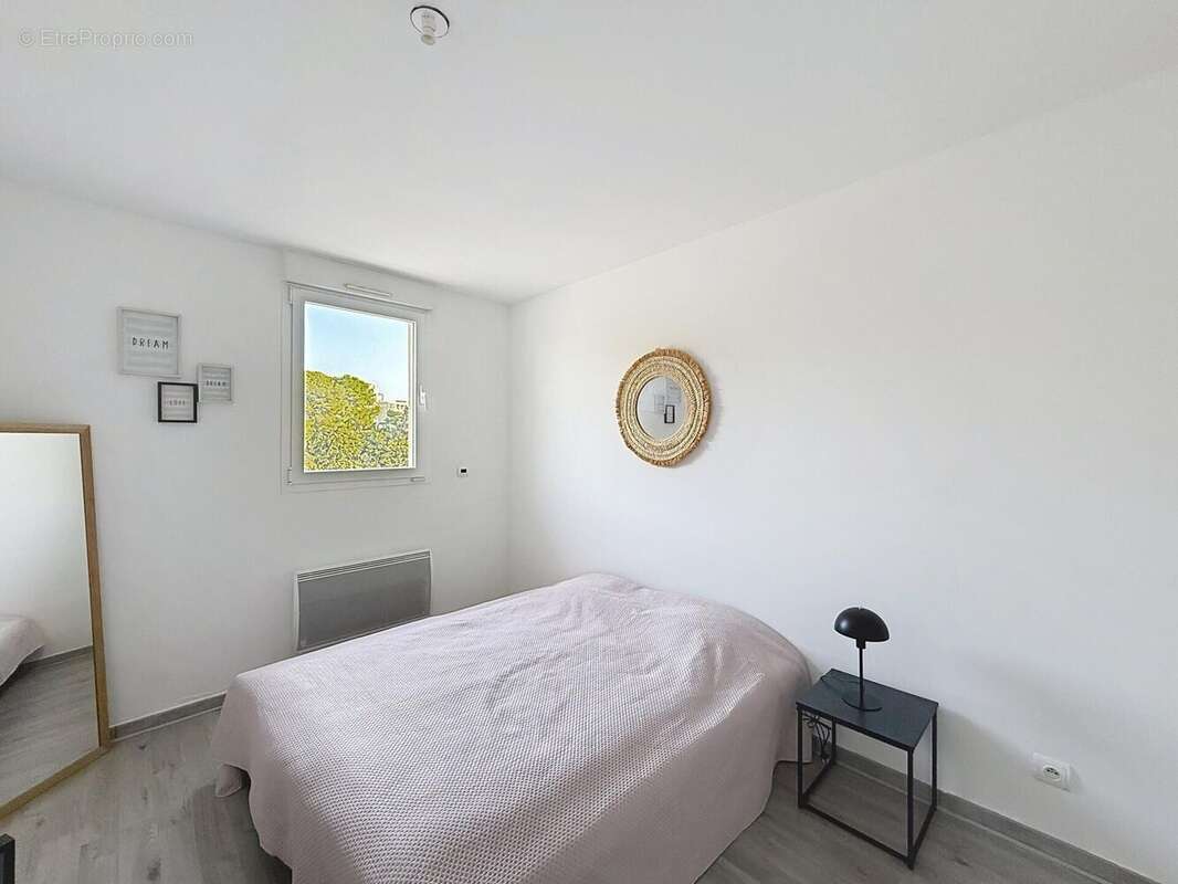 Photo 9 - Appartement à SAINT-LAURENT-DU-VAR