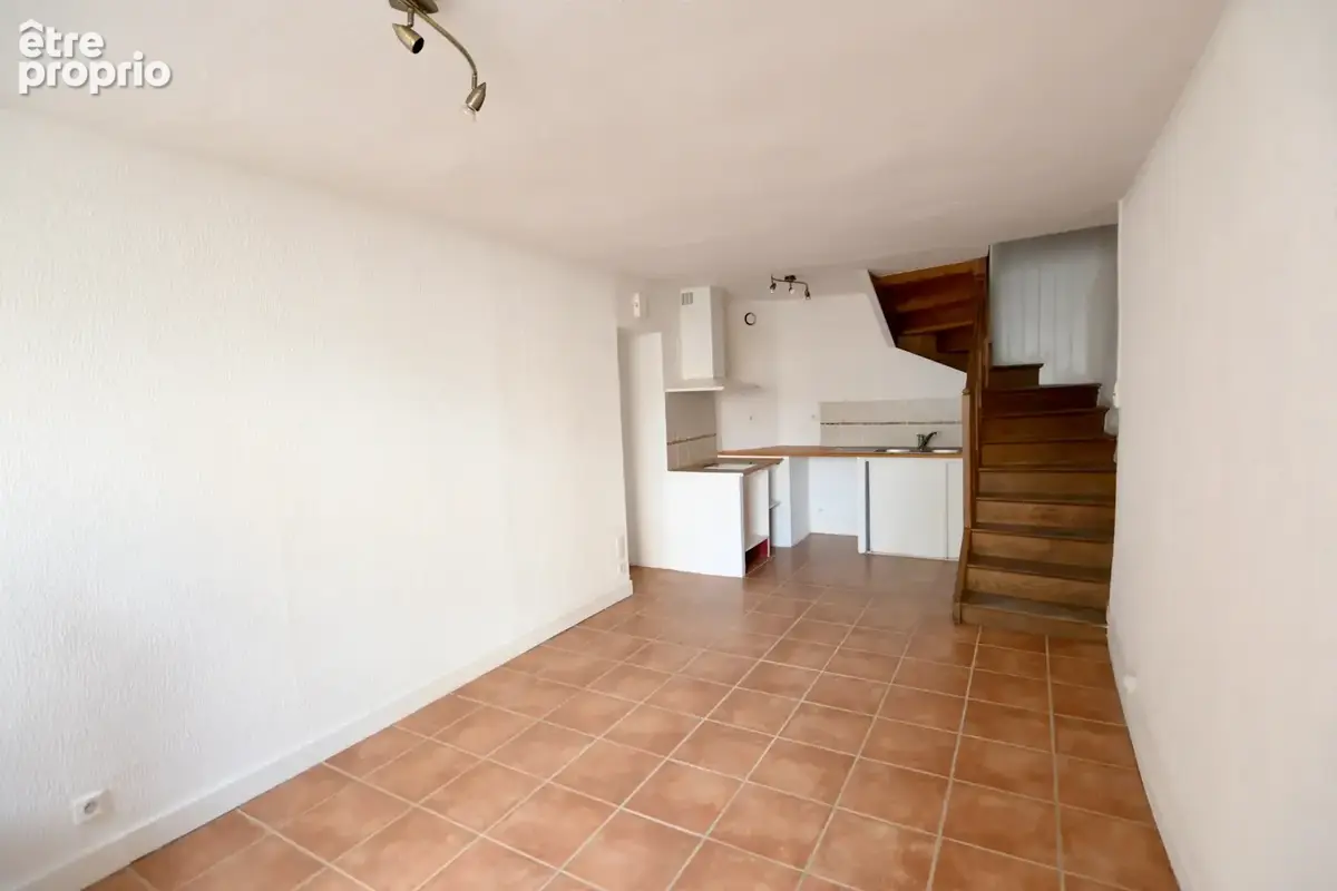 Maison à AVALLON