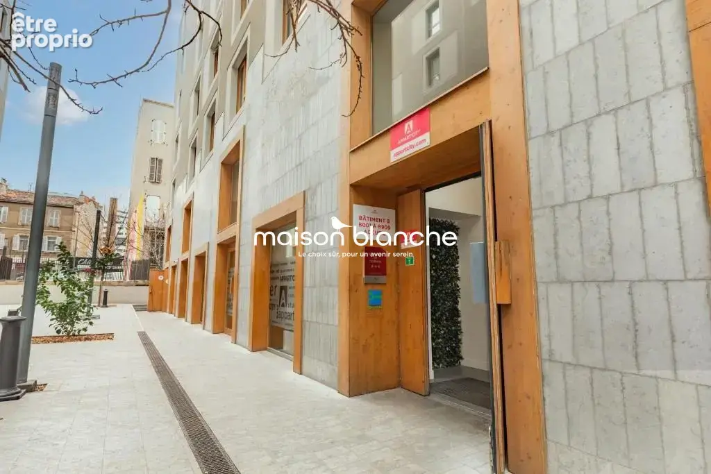 Appartement à MARSEILLE-2E