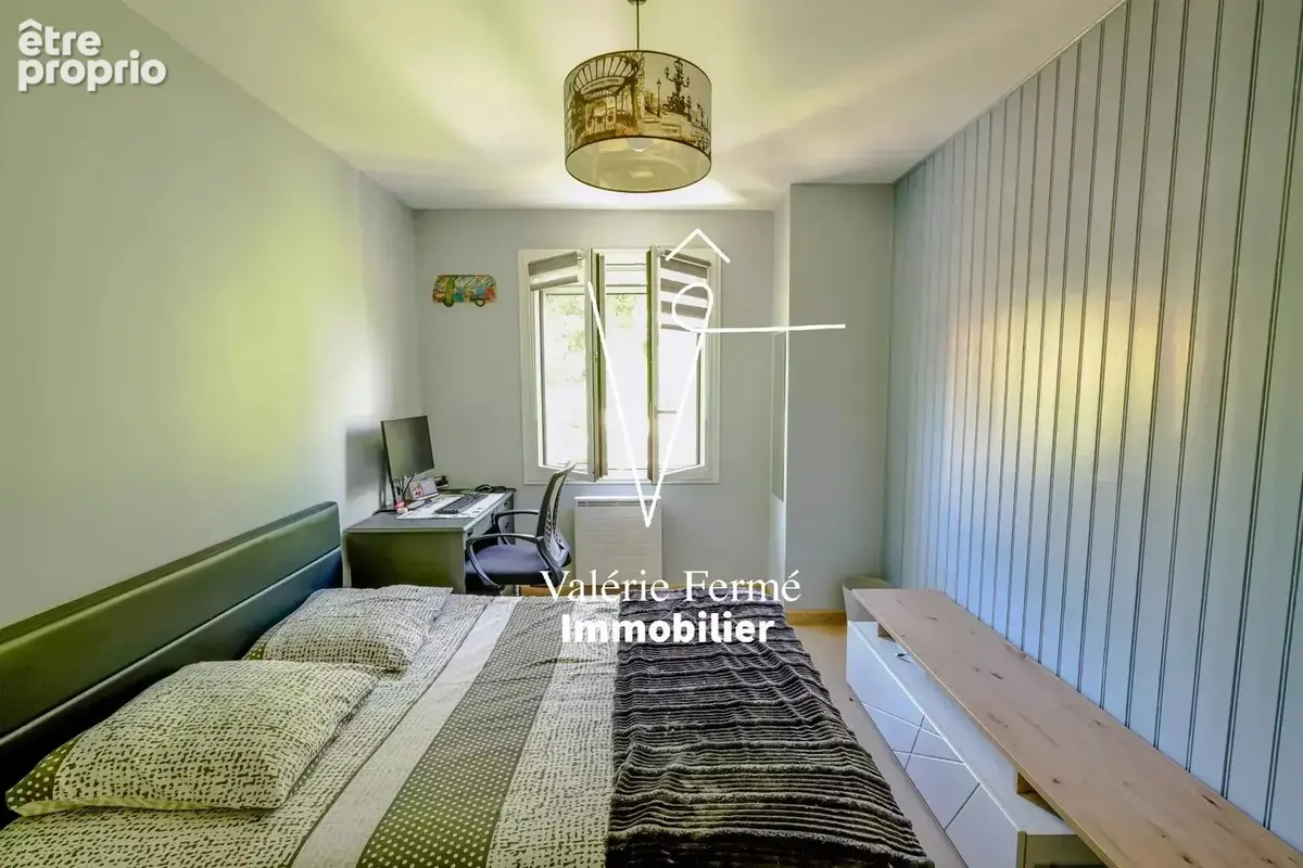 Maison T5, jardin, dépendance, cave, garage - Eysines-Migron. - photo 14