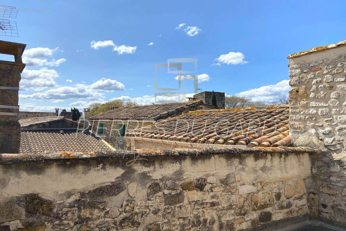Maison à GARRIGUES-SAINTE-EULALIE