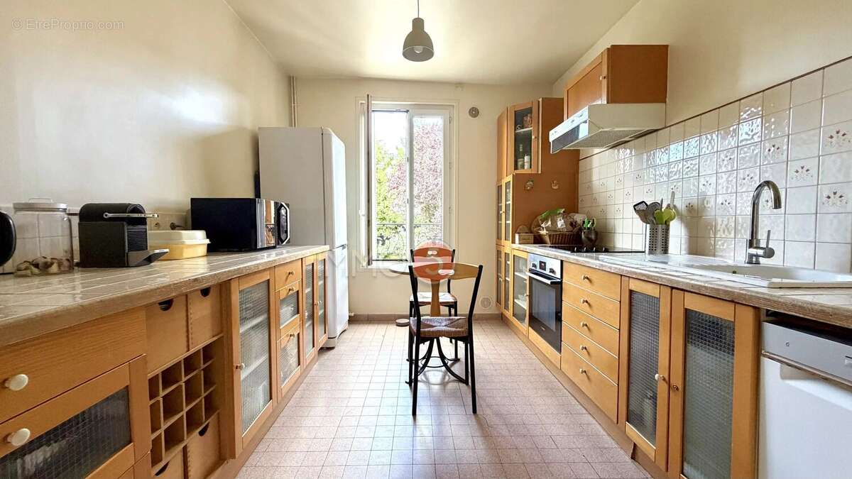 Maison à LE RAINCY
