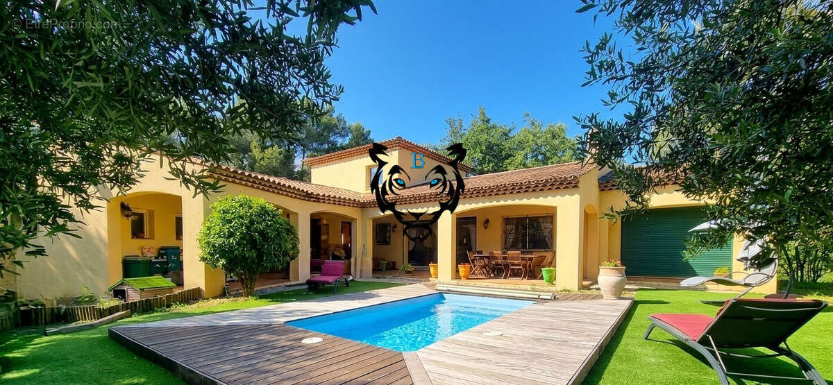 Maison à LA MOTTE