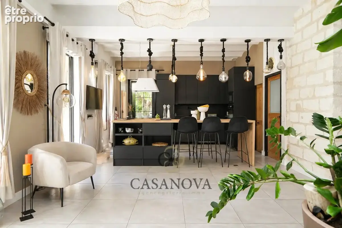 Propriété de caractère ancienne verrerie rénovée  1,4 ha, piscine, dépendance - photo 8