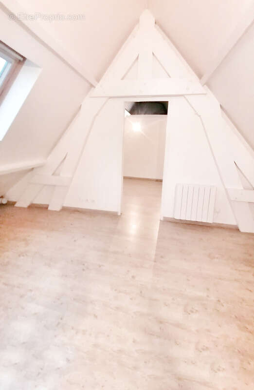 Maison à BENNECOURT