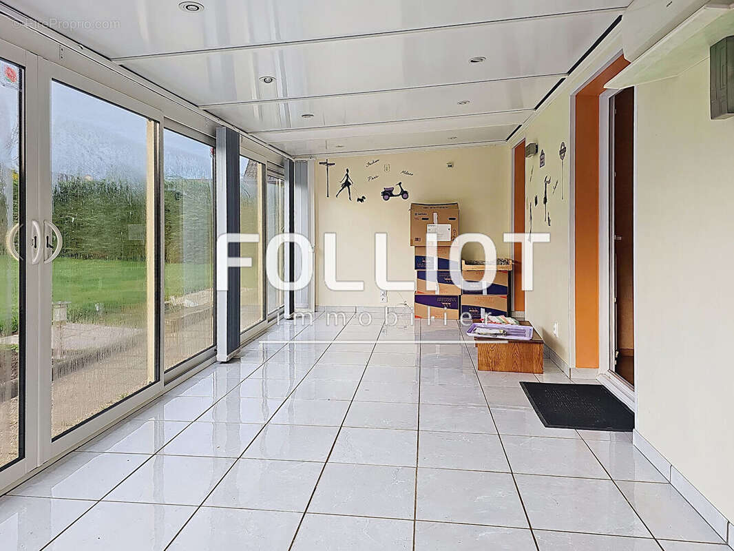 Maison à COLLEVILLE-MONTGOMERY