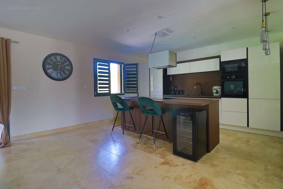 Maison à SAINT-AMAND-SUR-FION