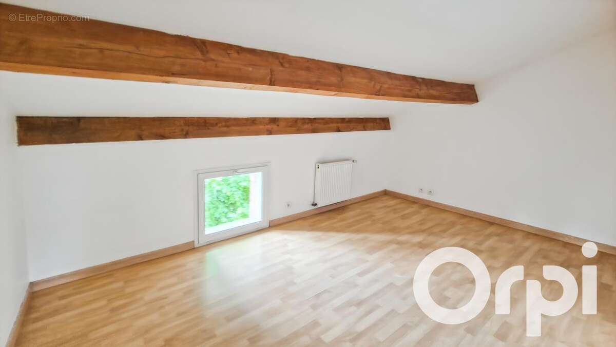 Maison à PONT-SAINT-ESPRIT