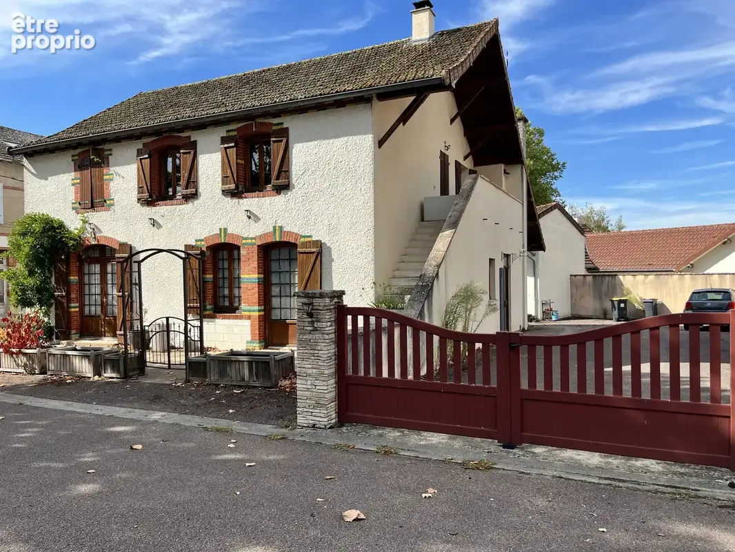 Maison à SIMANDRE