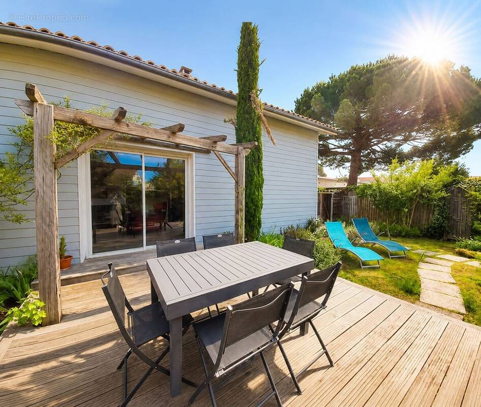 Maison à SAINT-PALAIS-SUR-MER