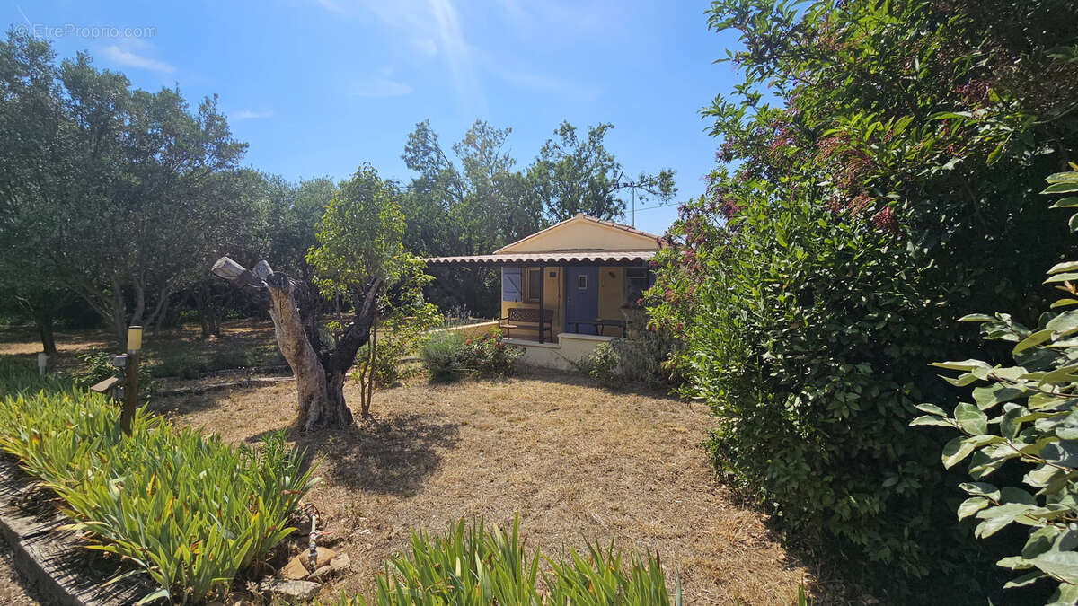 Maison à LA CADIERE-D'AZUR