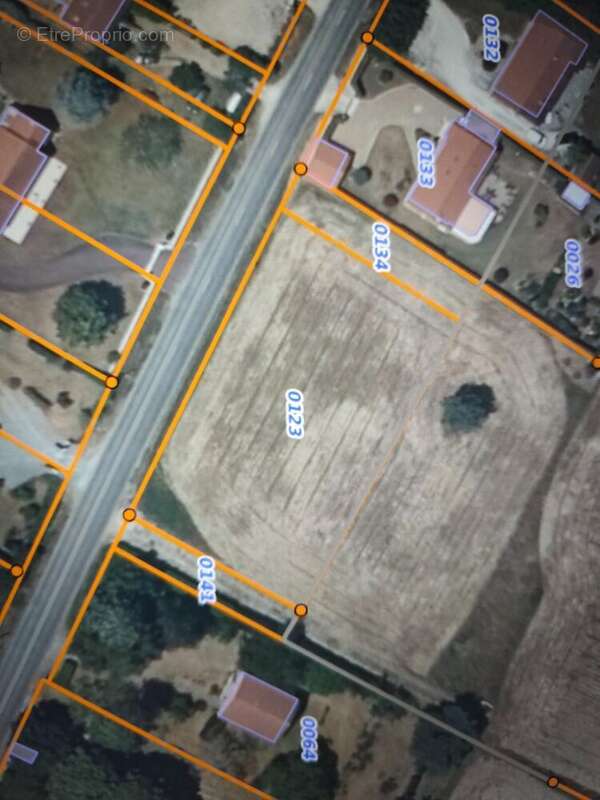 Photo 2 - Terrain à MAREUIL-SUR-CHER