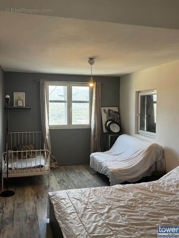 Maison à MARSEILLE-11E