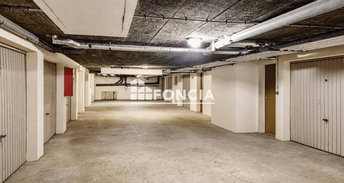 Parking à CHATEAU-THIERRY