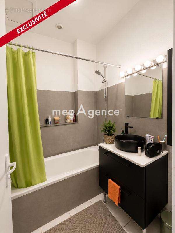 Appartement à SAINT-ETIENNE