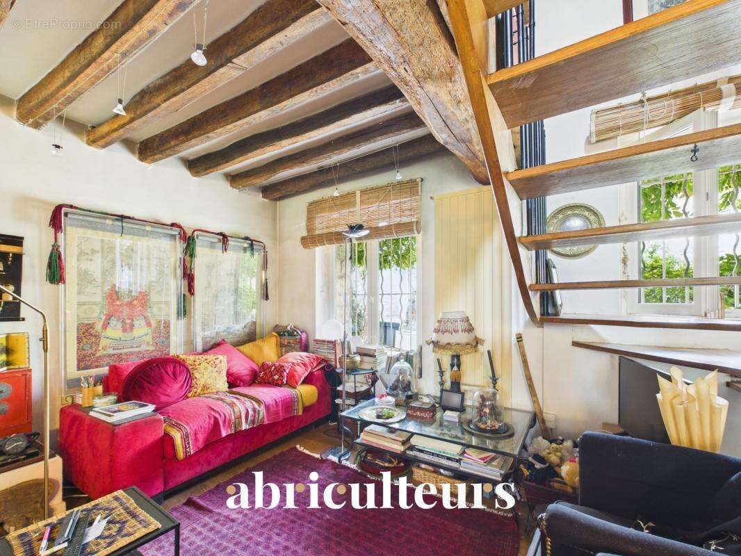 Maison Historique de Charme 103 m² – Cour Pavée & Terrasse – en vente à Le Pecq (78230) - photo 16