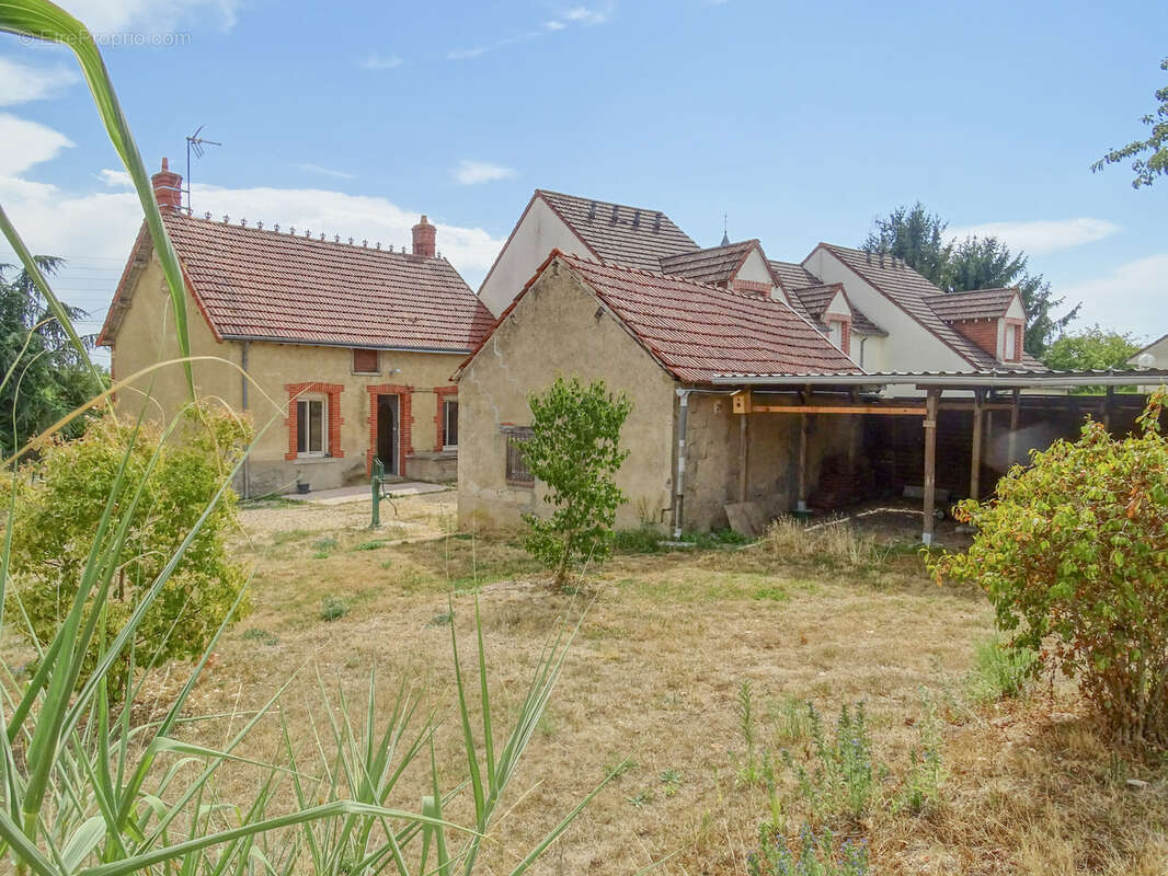Maison en centre bourg - photo 15
