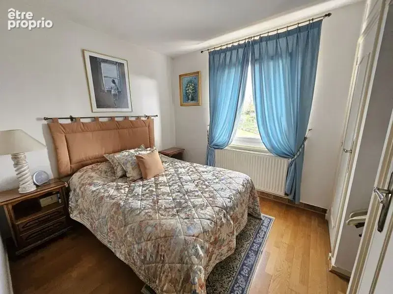 Maison 140 m² à Montrond-Les-Bains  - photo 6