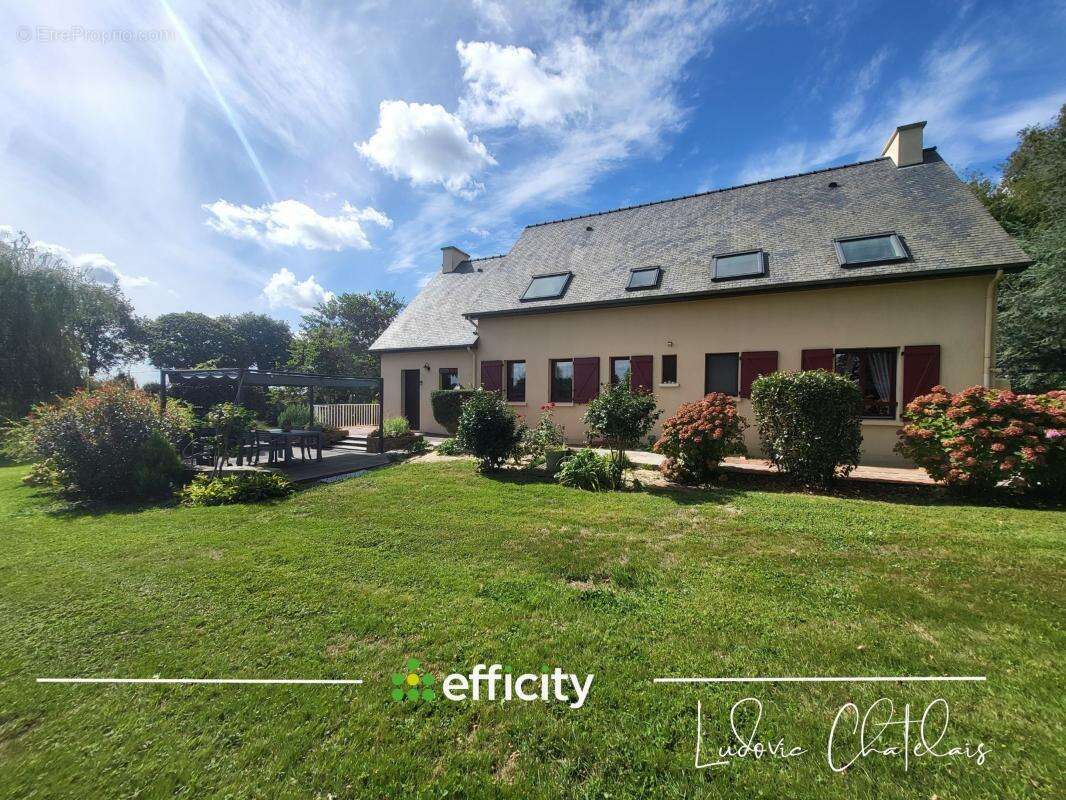 Maison à PARTHENAY-DE-BRETAGNE