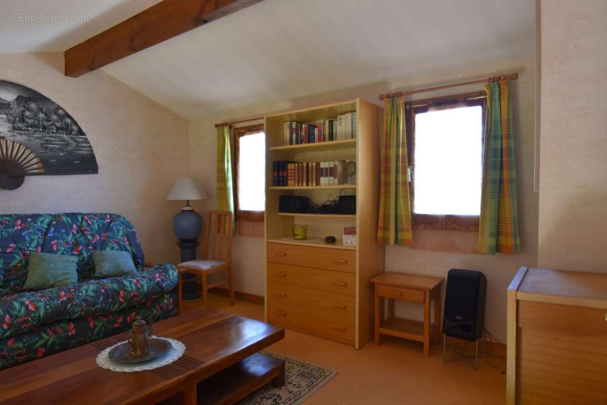 Ile d'OLERON, LA BREE LES BAINS (17), Charente-Maritime, Maison à vendre 5 pièces, 106 m² habitables, terrain 540 m² - photo 11