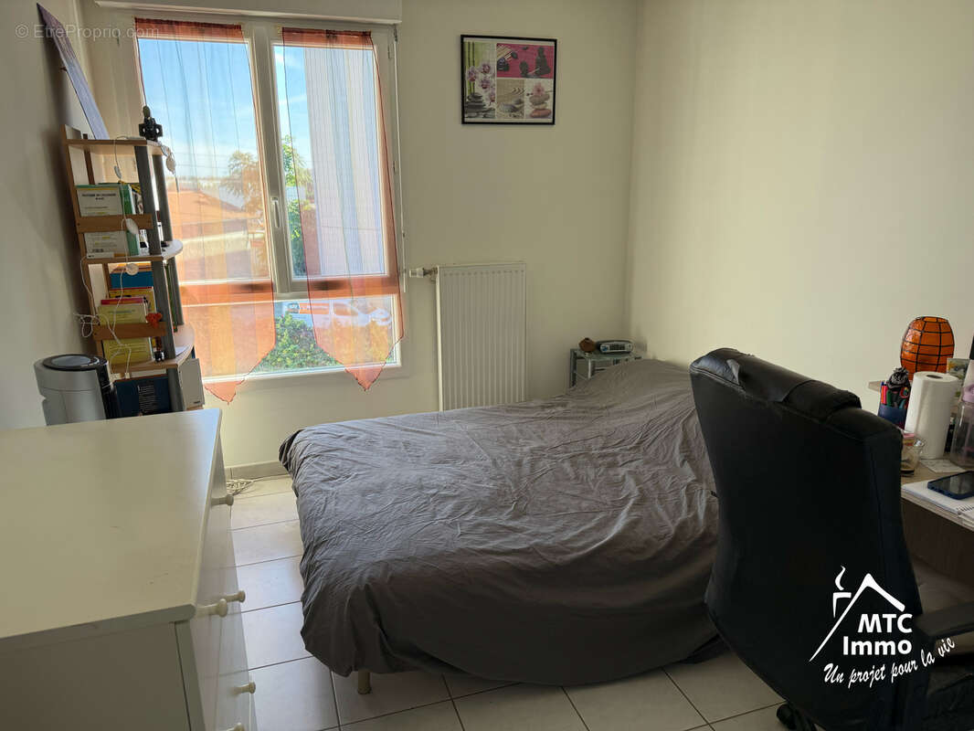 Appartement à BRON